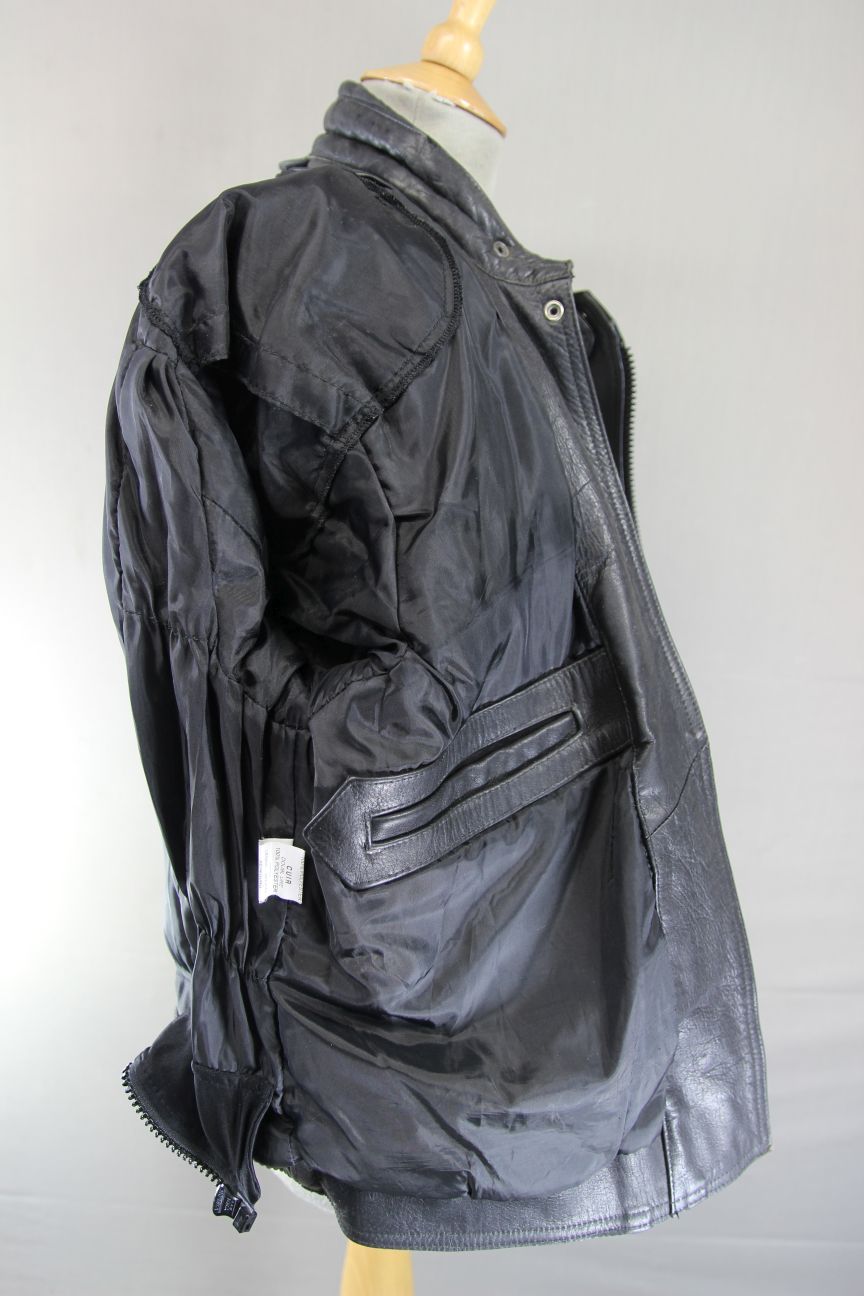 RICHA CLASSIC BLACK LEATHER LADIES BIKER JACKET: SIZE 16/38 INCH CHEST