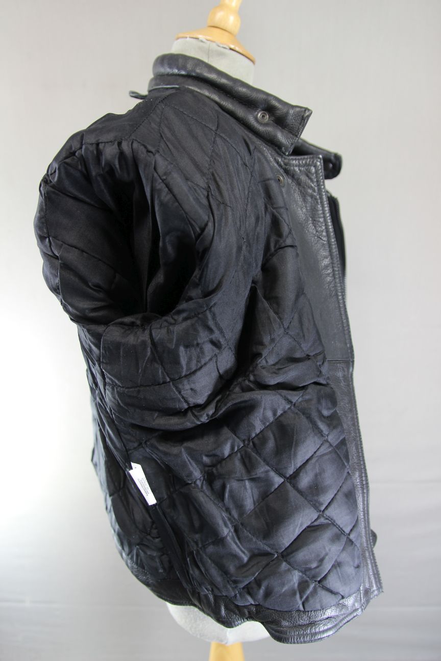 CLASSIC SKIN BLACK COWHIDE LEATHER LADIES BIKER JACKET 40 INCH CHEST/XL