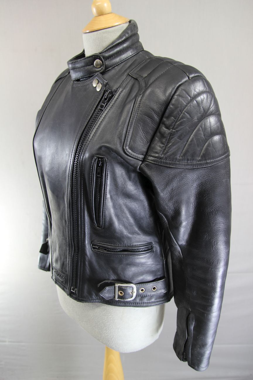 CLASSIC SPORTEX A5 BLACK LEATHER BIKER JACKET: SIZE 12/34 INCH CHEST
