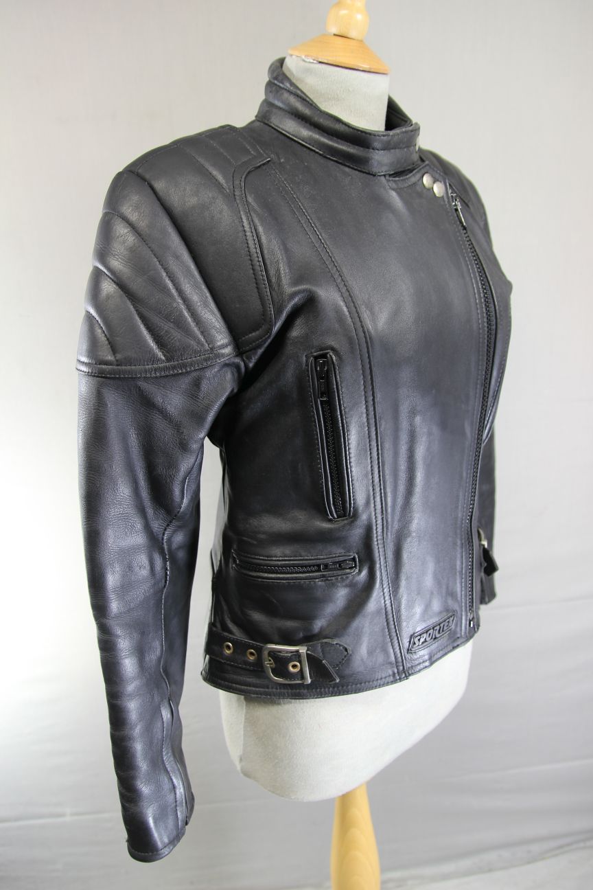 CLASSIC SPORTEX A5 BLACK LEATHER BIKER JACKET: SIZE 12/34 INCH CHEST