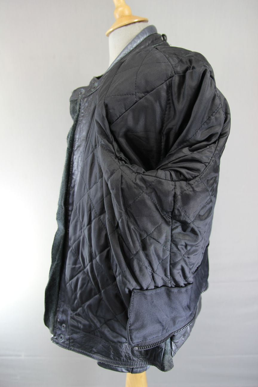 BLACK, SILVER, RED & BLUE LEATHER BIKER JACKET WITH REMOVABLE BACK PROTECTOR 42"