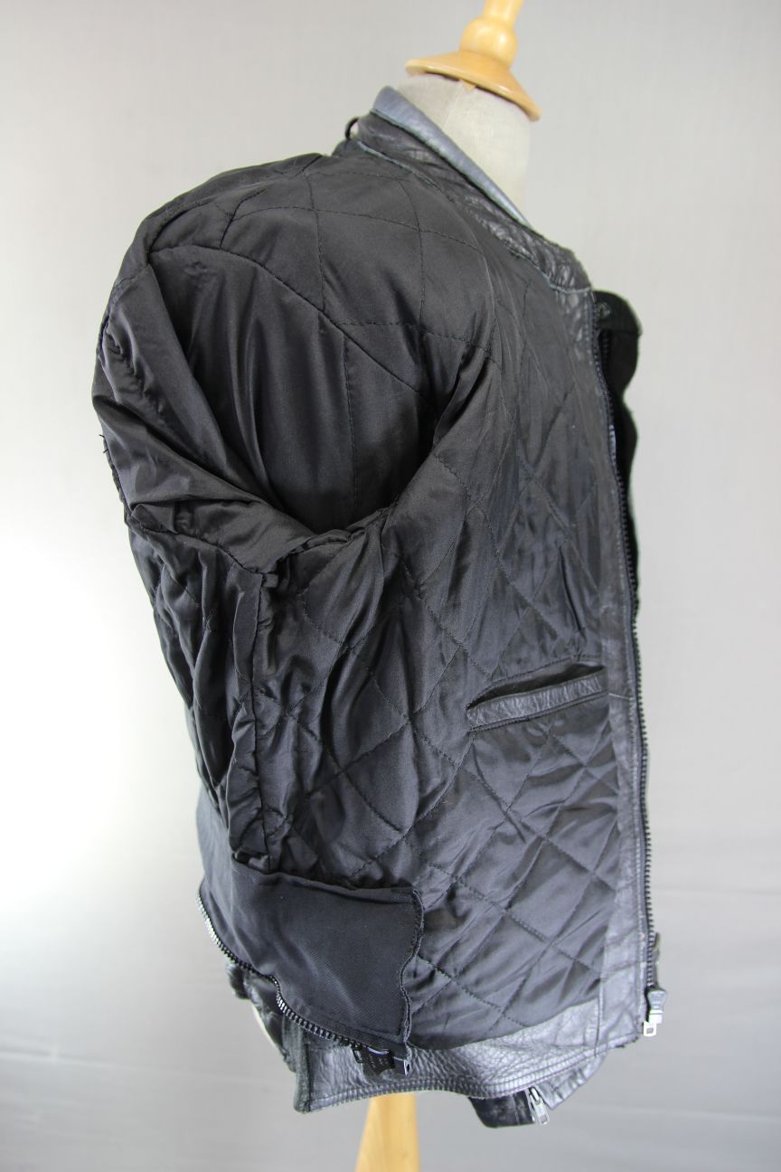 BLACK, SILVER, RED & BLUE LEATHER BIKER JACKET WITH REMOVABLE BACK PROTECTOR 42"