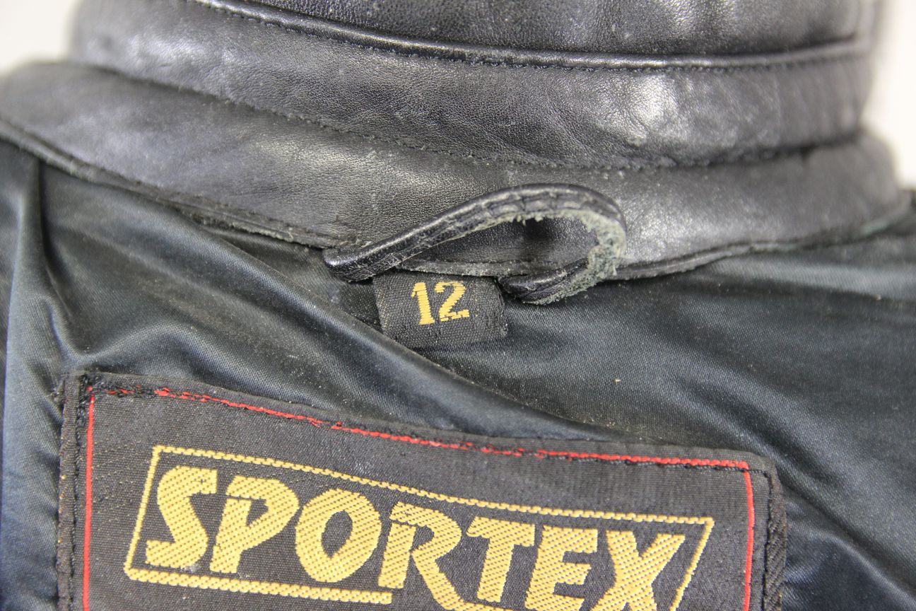 CLASSIC SPORTEX A5 BLACK LEATHER BIKER JACKET: SIZE 12/34 INCH CHEST