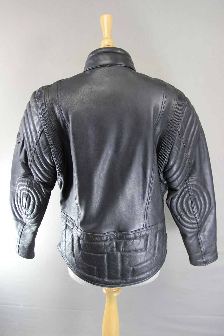 CLASSIC AKITO T-FORCE PLUS BLACK LEATHER BIKER JACKET 36-38 INCH CHEST