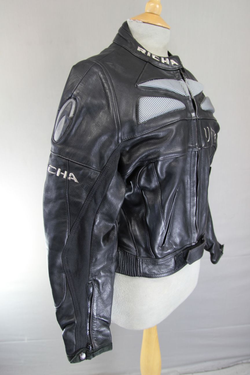 RICHA FORZA 2000 BLACK LEATHER BIKER JACKET: SIZE 12