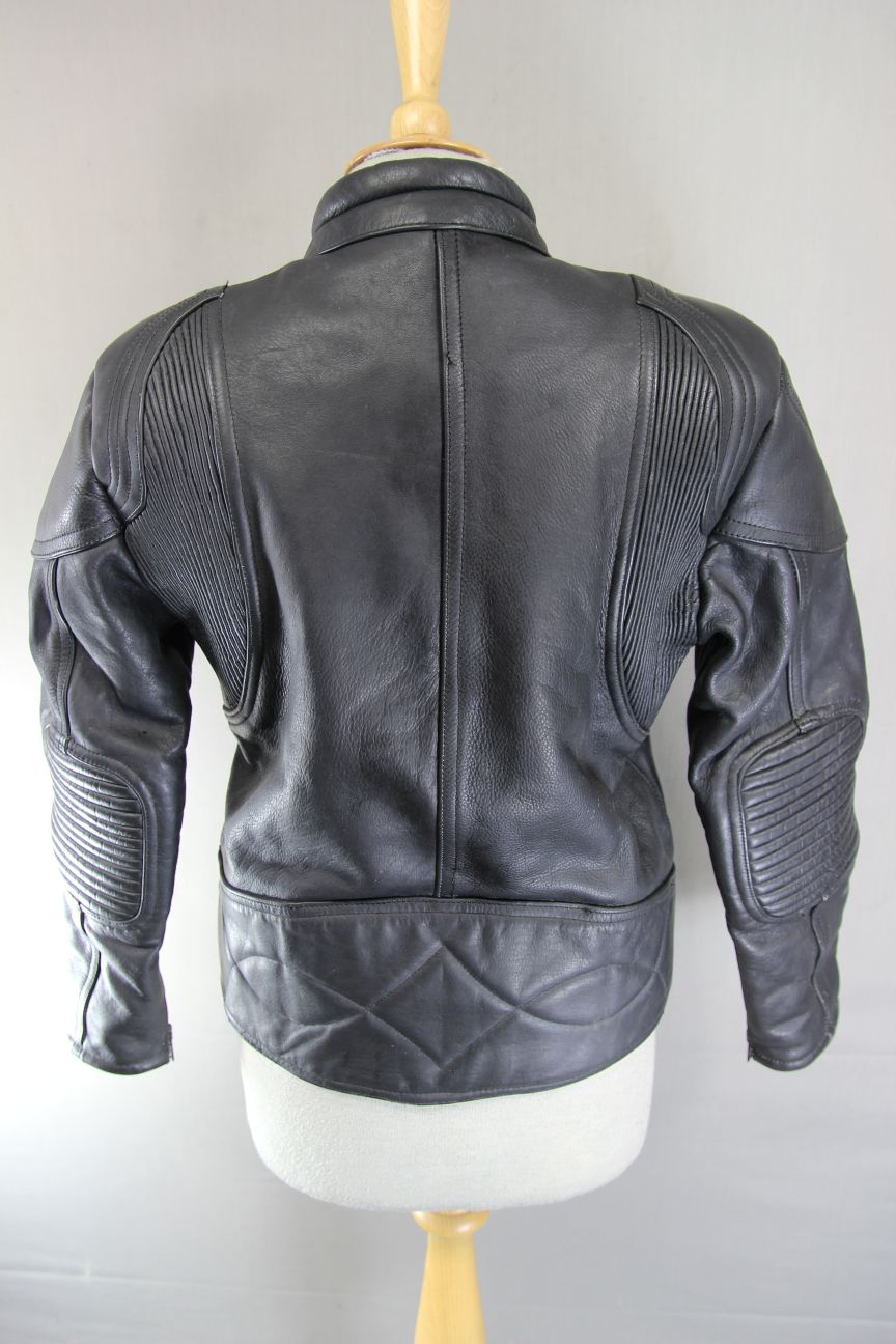 CLASSIC JTS BLACK LEATHER BIKER JACKET: UK SIZE 10/US SIZE XS/EUROPEAN SIZE 34