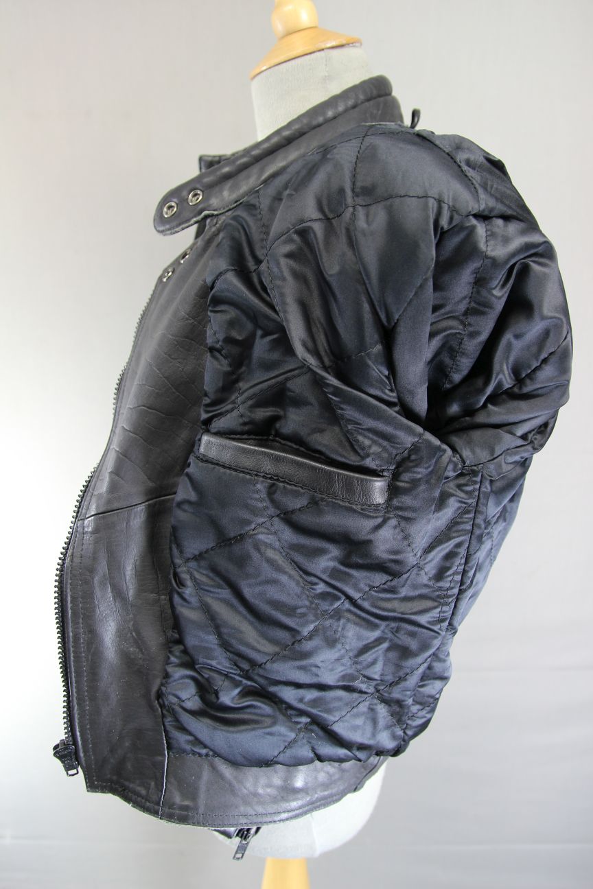 CLASSIC JTS BLACK LEATHER BIKER JACKET: UK SIZE 10/US SIZE XS/EUROPEAN SIZE 34
