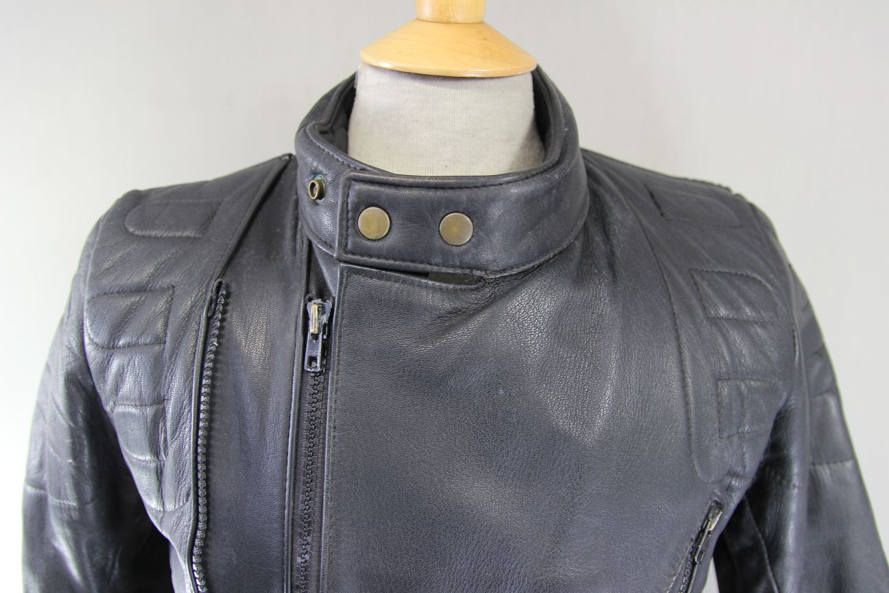 VINTAGE TT LEATHERS CLASSIC BRITISH MADE BLACK BIKER JACKET 36 INCH CHEST