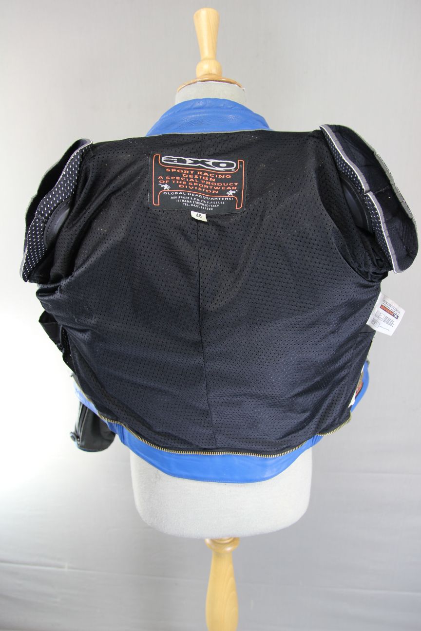 AXO SILVER, BLACK & BLUE LEATHER BIKER JACKET WITH SHOULDER & ELBOW ARMOUR 36 IN