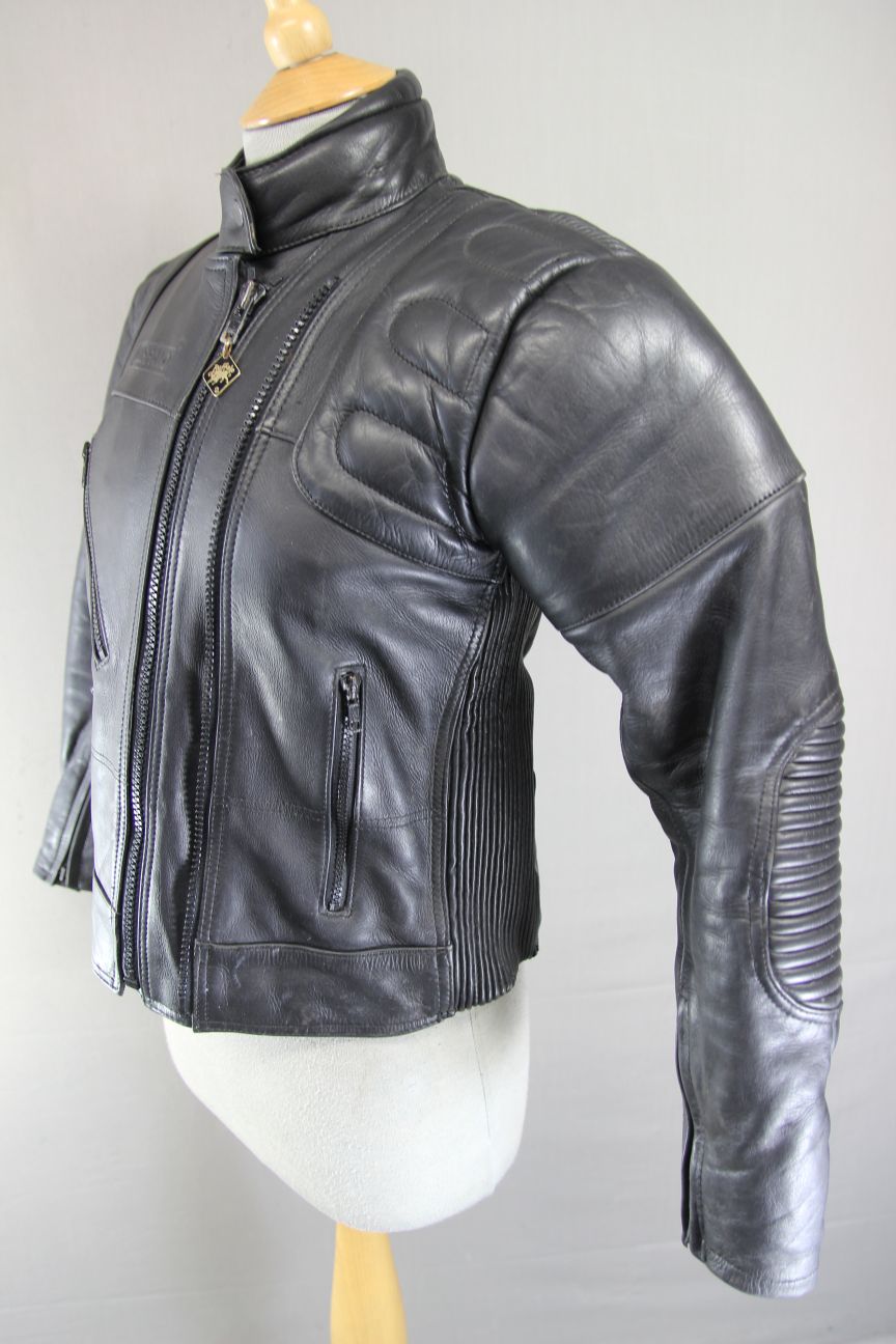 BUFFALO LADIES CLASSIC BLACK LEATHER BIKER JACKET: SIZE 10/32-34 INCH CHEST