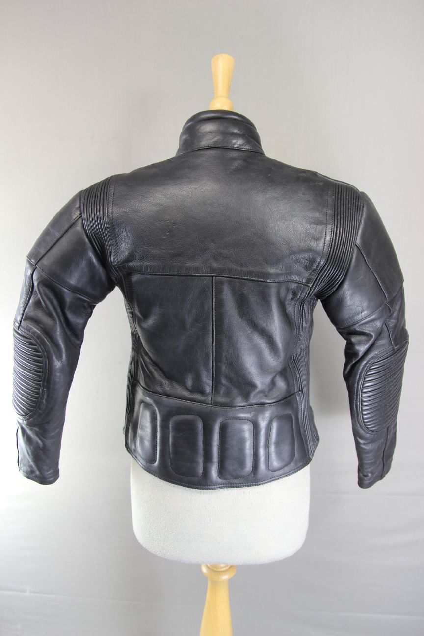 BUFFALO LADIES CLASSIC BLACK LEATHER BIKER JACKET: SIZE 10/32-34 INCH CHEST