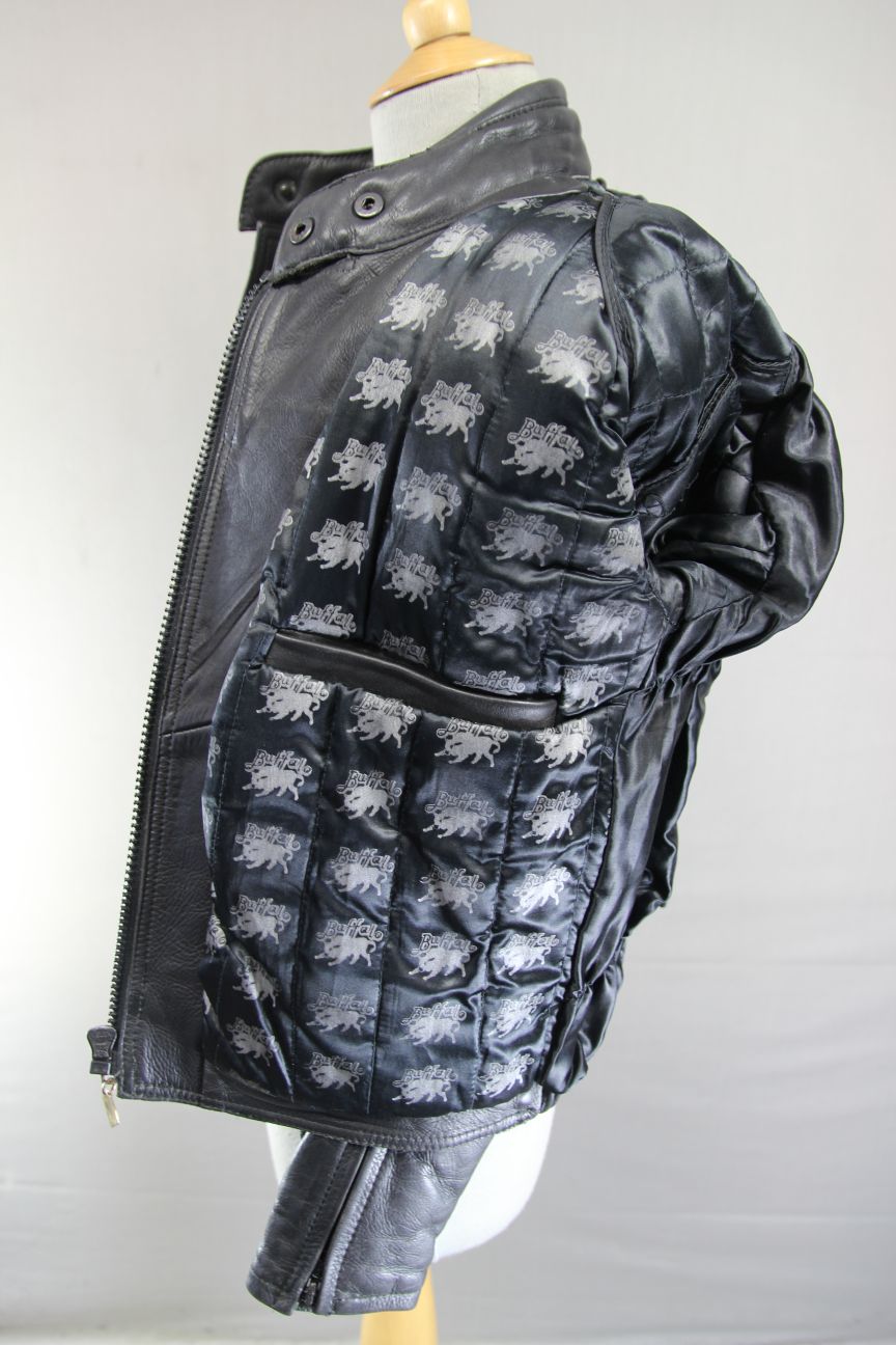 BUFFALO LADIES CLASSIC BLACK LEATHER BIKER JACKET: SIZE 10/32-34 INCH CHEST