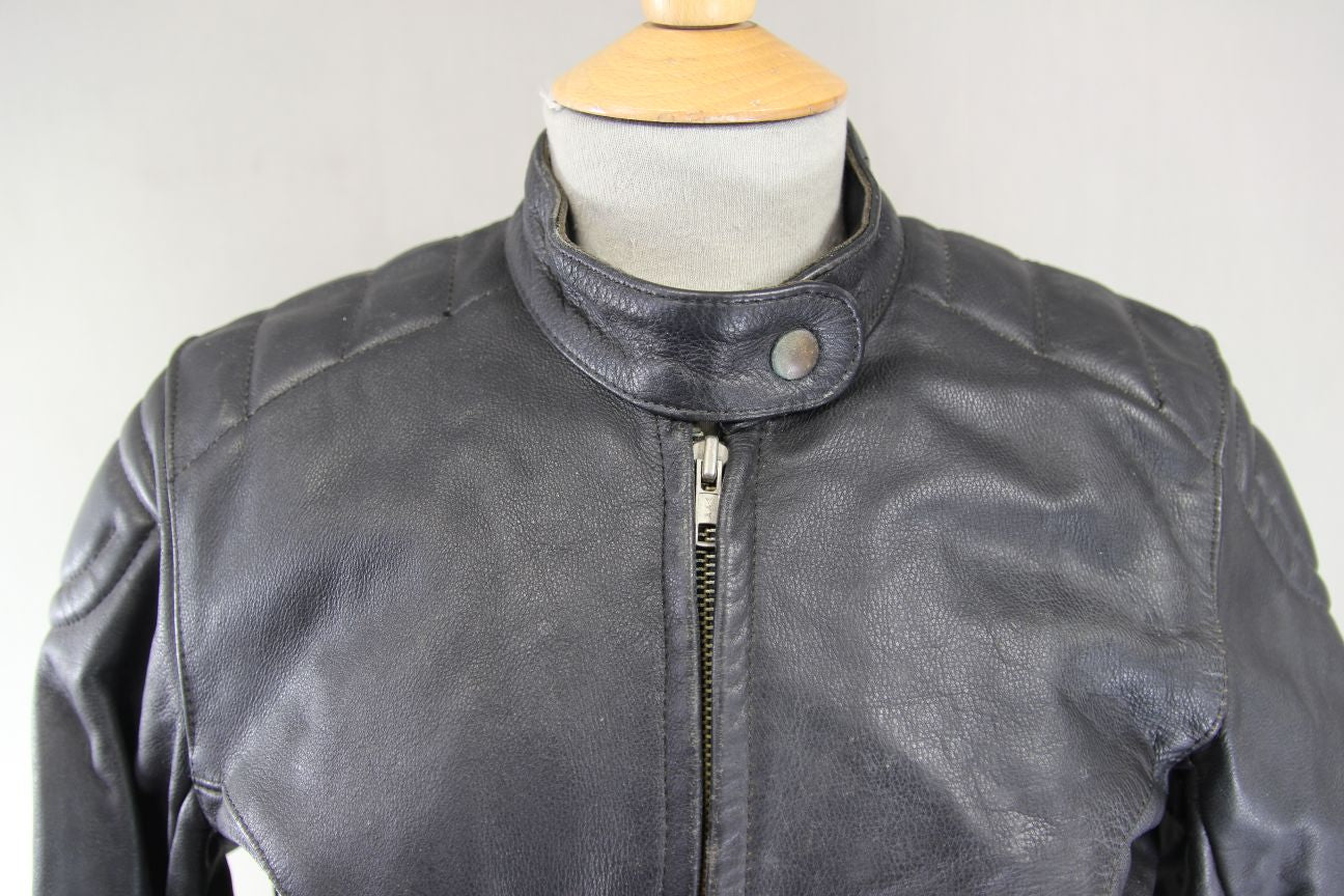 VINTAGE WALDEN MILLER AUSTRALIAN MADE LADIES BLACK LEATHER BIKER JACKET: SIZE 12