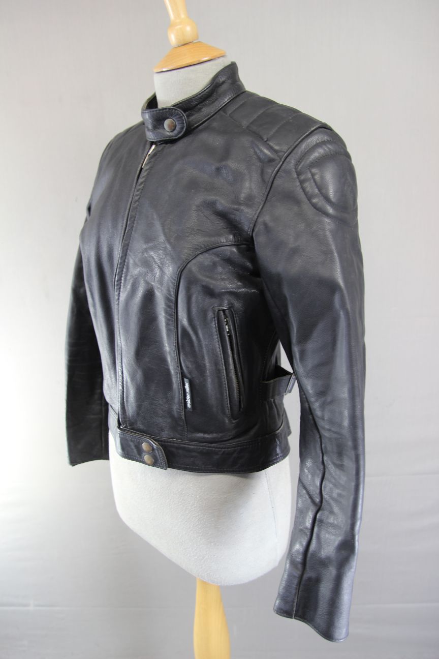 VINTAGE WALDEN MILLER AUSTRALIAN MADE LADIES BLACK LEATHER BIKER JACKET: SIZE 12