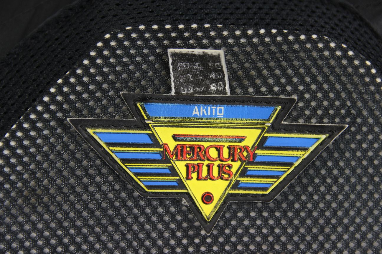 AKITO MERCURY PLUS CLASSIC BLACK LEATHER BIKER JACKET WITH BACK PROTECTOR 38-40"