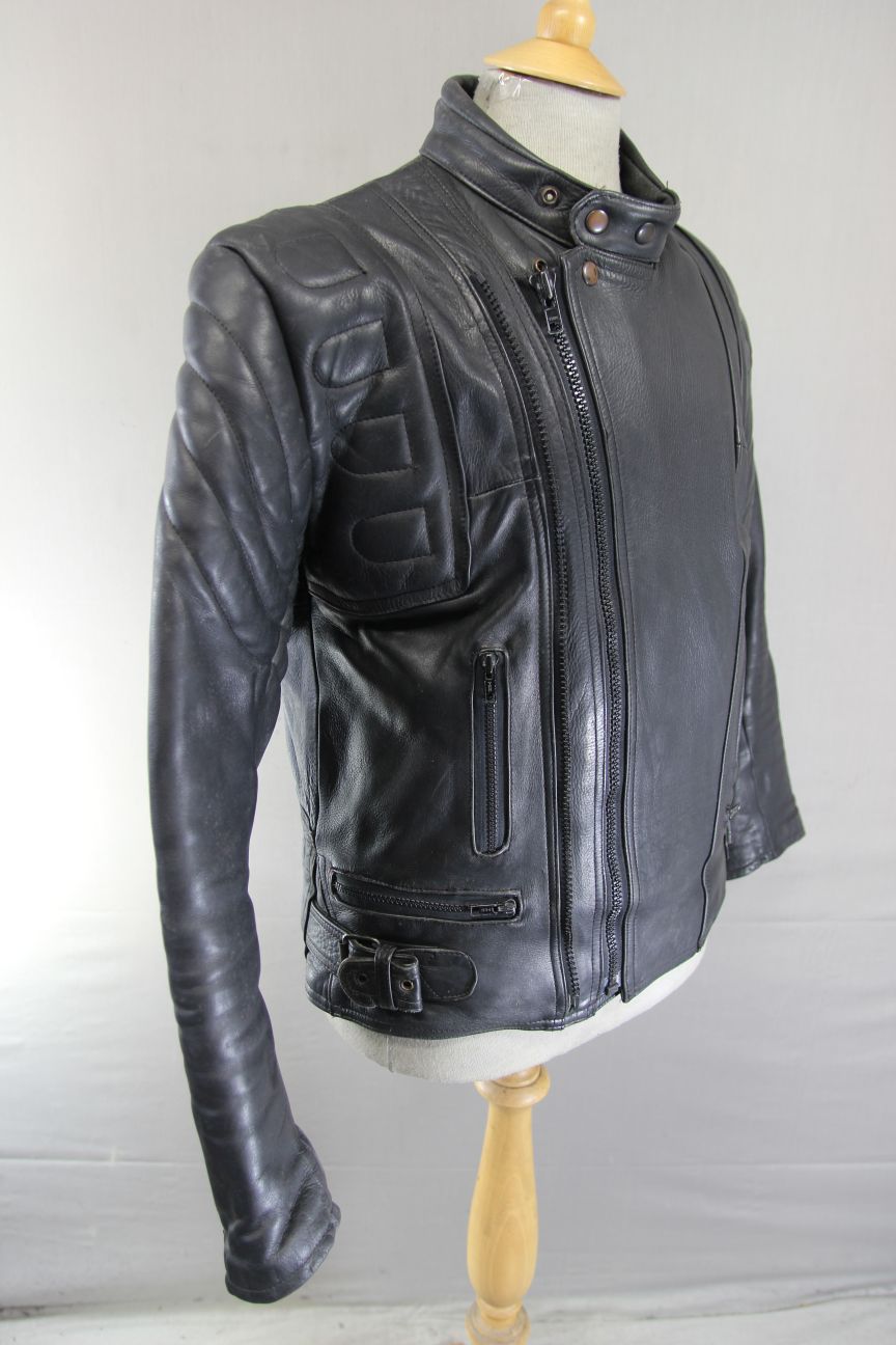 CLASSIC BLACK LEATHER BIKER JACKET 40-42 INCH CHEST/MEDIUM TO LARGE
