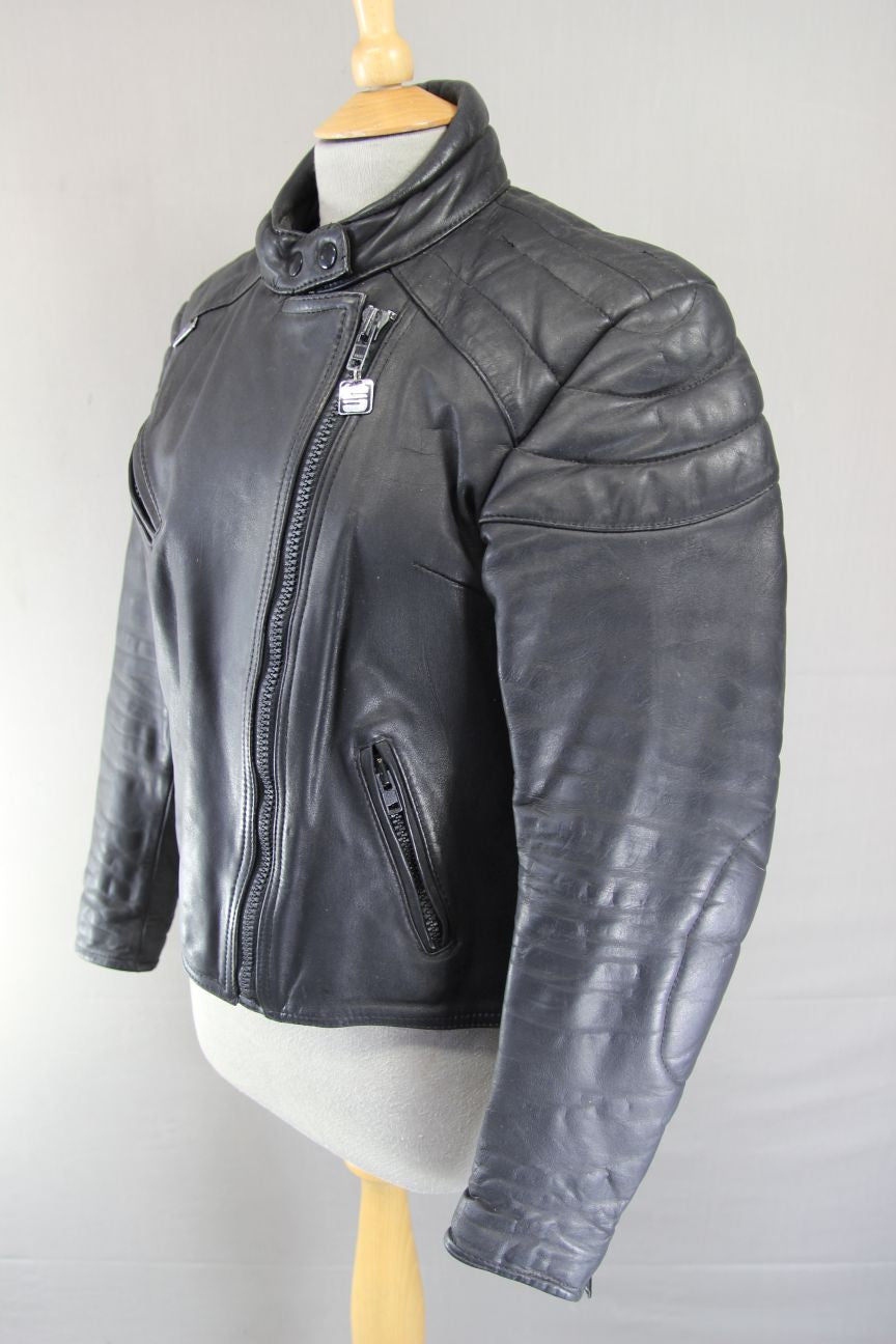 CLASSIC BLACK STEIN LEATHERS LADIES BIKER JACKET: SIZE 14/36 INCH CHEST