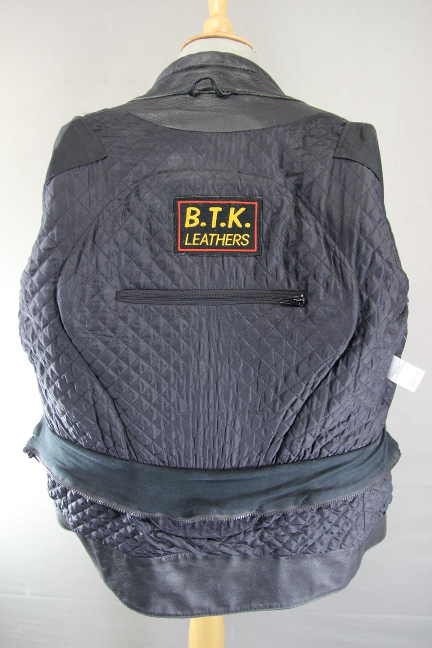 BRITISH MADE BTK LEATHERS BLACK COWHIDE BIKER JACKET WITH CE ARMOUR 38-40 IN/MED