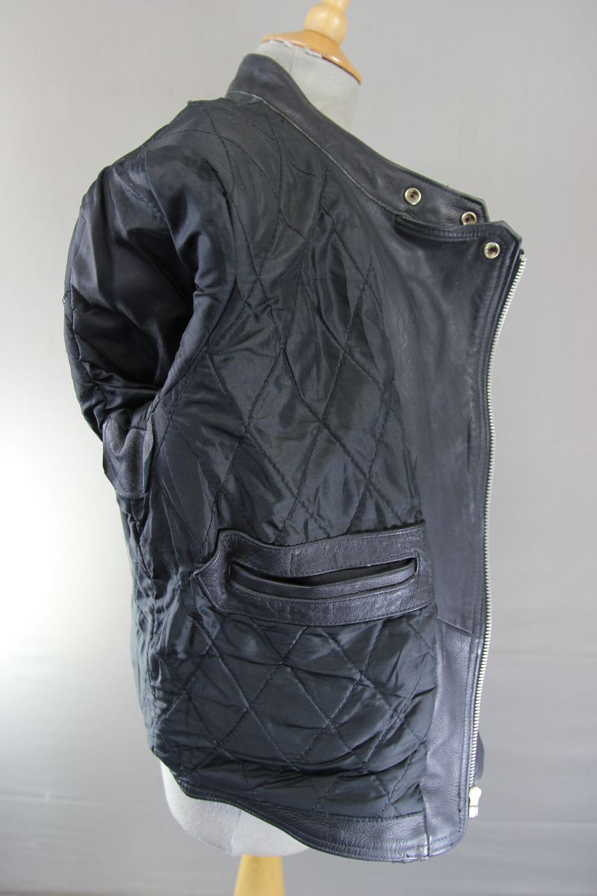 CLASSIC AMI INTERNATIONAL BLACK LEATHER BIKER JACKET 36-38 INCH