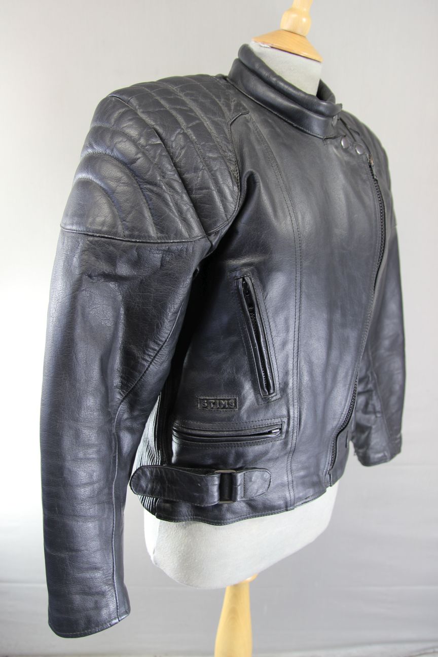 CLASSIC STIMS BLACK LEATHER BIKER JACKET: SIZE 14 38 INCH CHEST