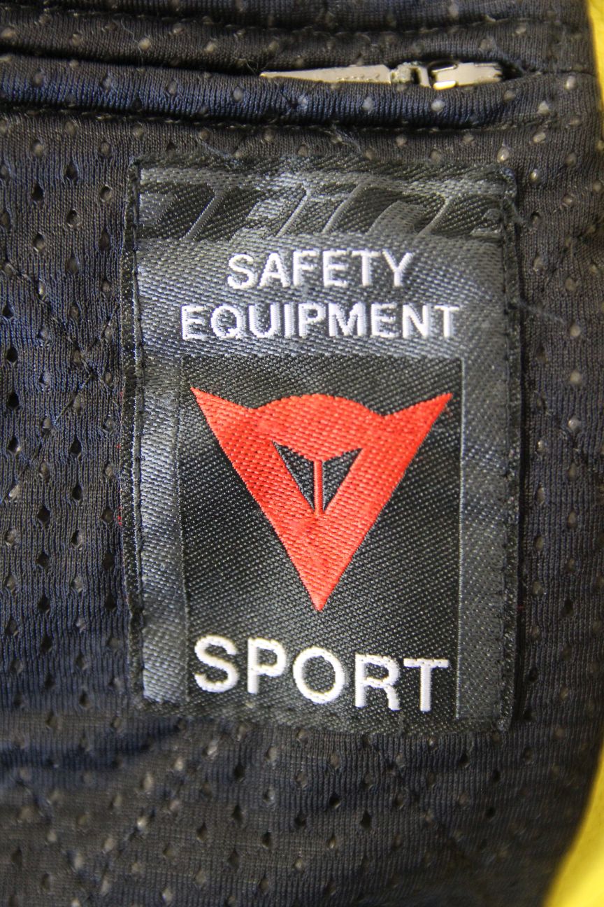 DAINESE SPORT SILVER, YELLOW & BLACK LEATHER BIKER JACKET WITH CE ARMOUR 42 INCH