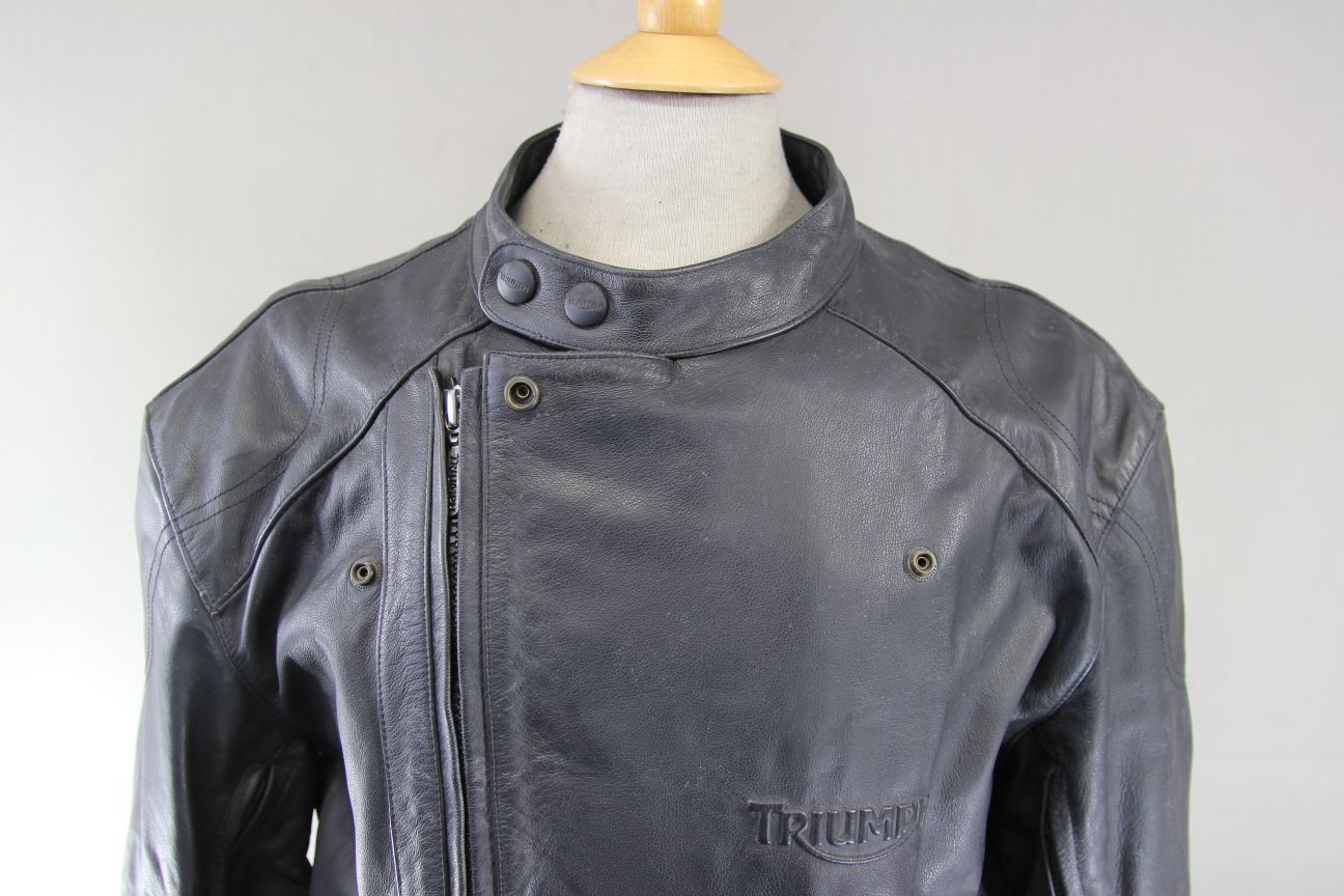 TRIUMPH RETRO 1970S PUNK ROCK BLACK LEATHER BIKER JACKET WITH CE ARMOUR 46 IN/XL