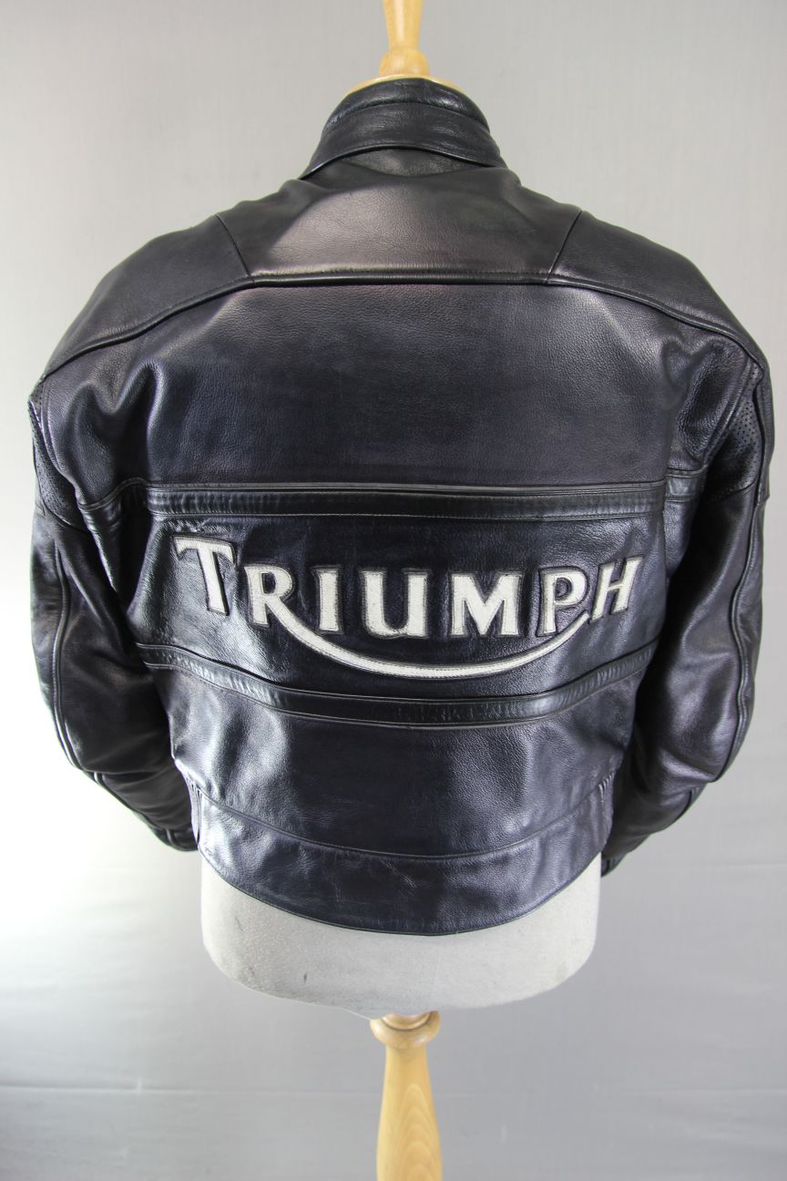 TRIUMPH TRIPLE CONNECTION CLASSIC BLACK LEATHER BIKER JACKET WITH ARMOUR 44 INCH