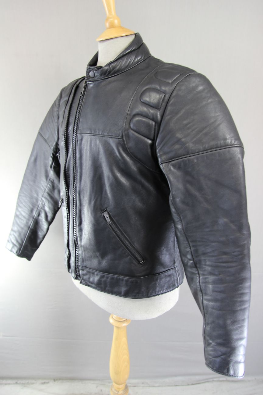 CLASSIC INTERSTATE OF GREAT BRITAIN BLACK COWHIDE LEATHER BIKER JACKET 38-40 IN