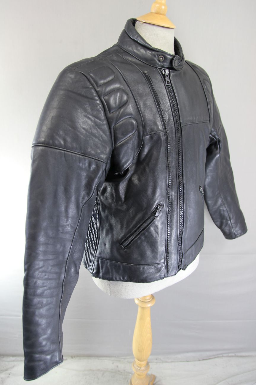 CLASSIC INTERSTATE OF GREAT BRITAIN BLACK COWHIDE LEATHER BIKER JACKET 38-40 IN
