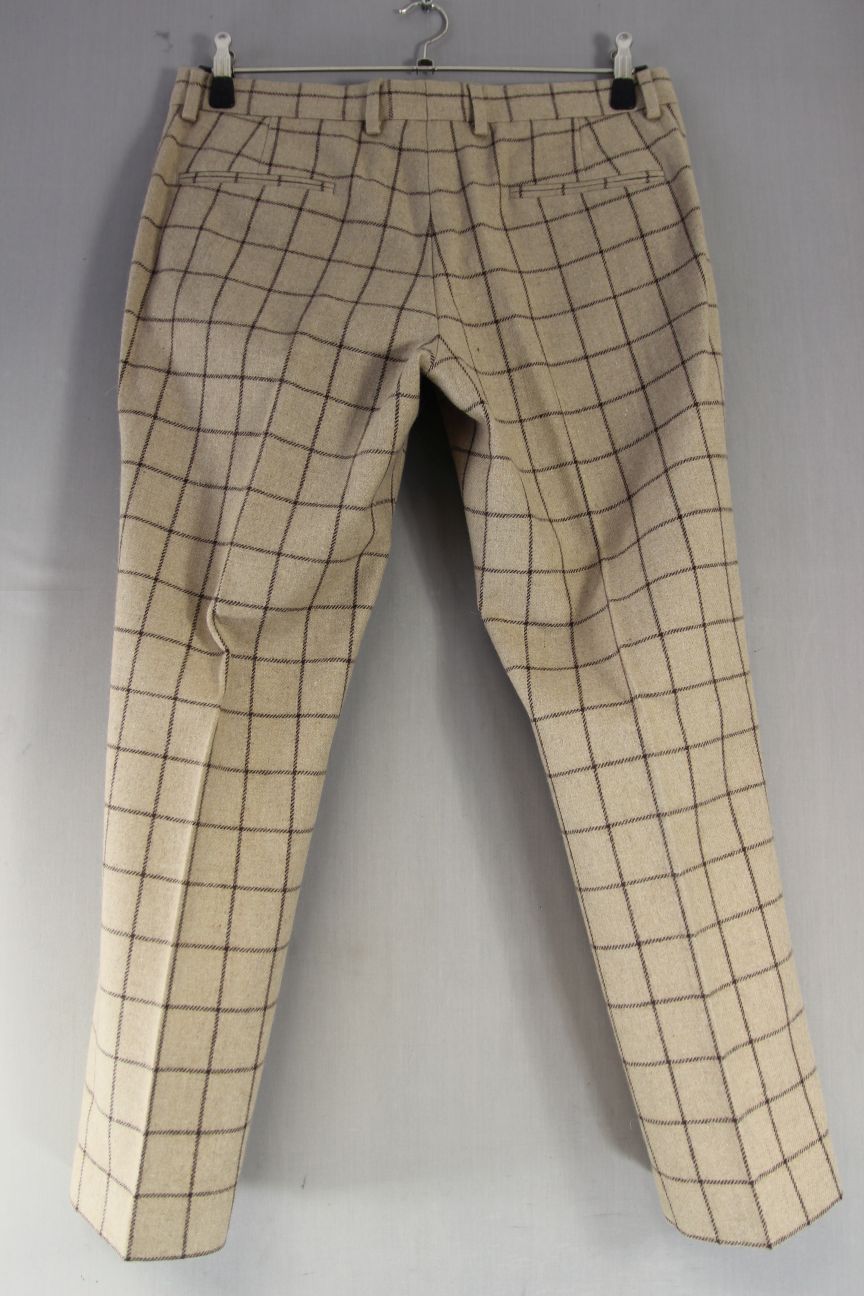 SWEAR & MASON BRAND NEW WITH TAG BEIGE CHECK SUIT: CHEST 38 INCH/WAIST 34 INCH