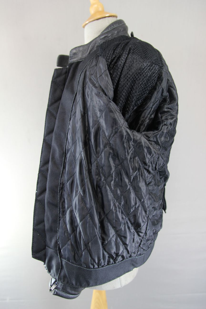 BOYS/CHILDS ROUTE69 BLACK, BLUE & SILVER LEATHER SPORTS/RACING BIKER JKT 36"/XXL