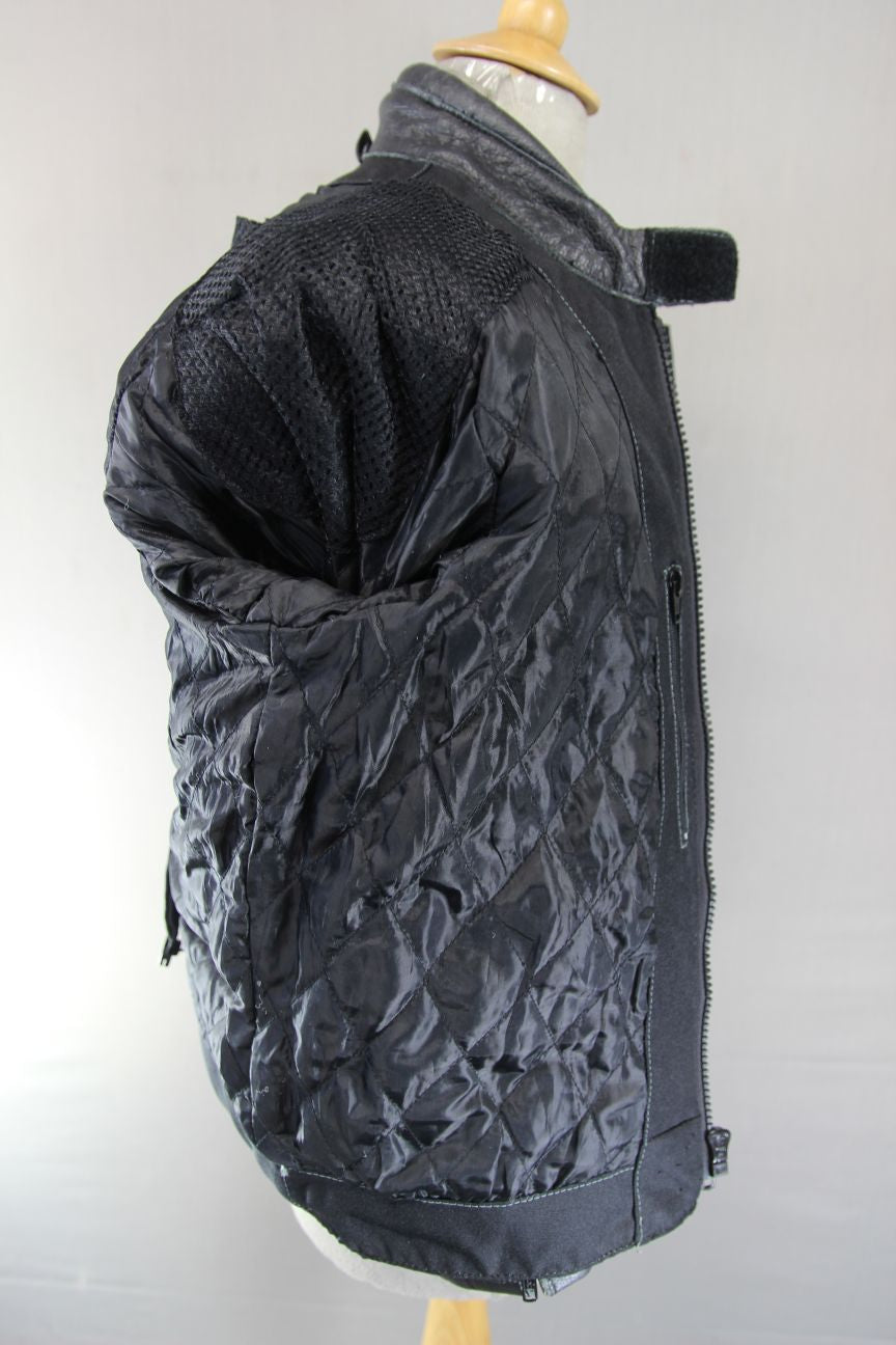 BOYS/CHILDS ROUTE69 BLACK, BLUE & SILVER LEATHER SPORTS/RACING BIKER JKT 36"/XXL