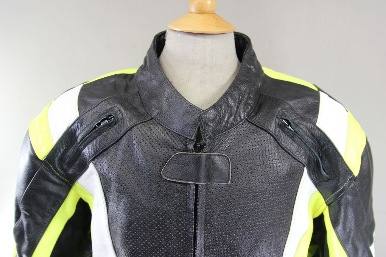 TEXPEED BLACK, GREEN & WHITE LEATHER BIKER JACKET WITH CE ARMOUR 50-52 INCH/5XL
