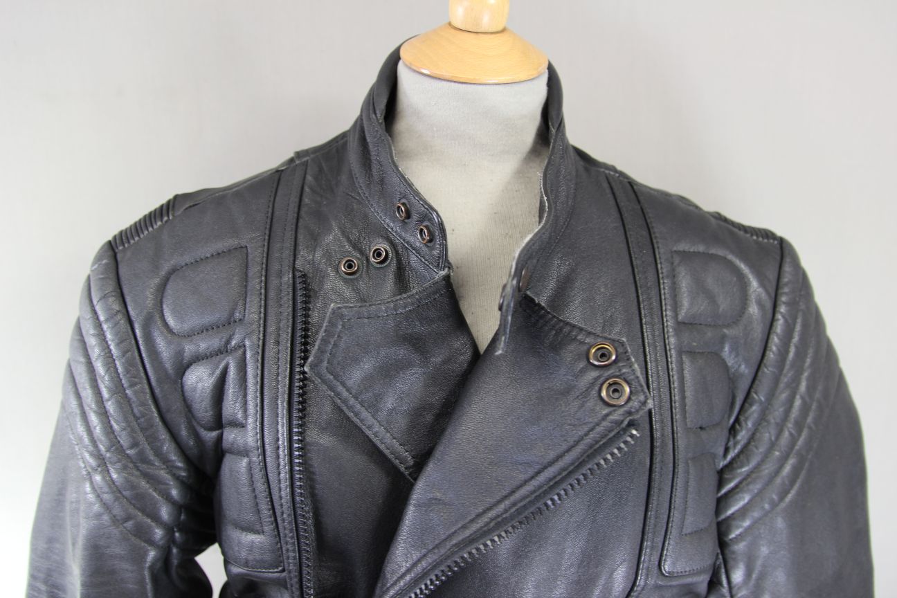 SCHUH CLASSIC BLACK LEATHER BIKER JACKET 40-42 INCH