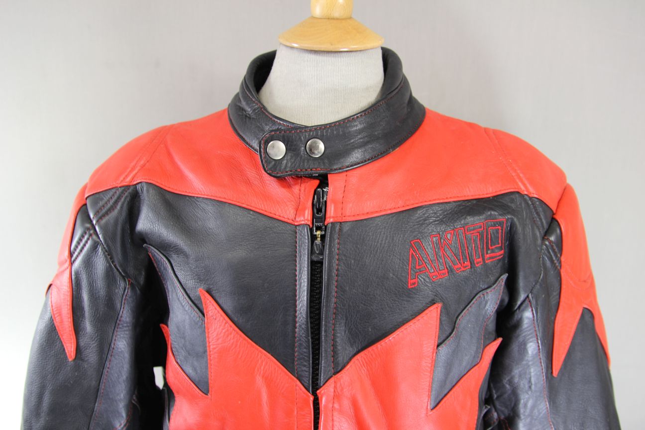 AKITO BLACK, RED & SILVER LEATHER BIKER JACKET WITH REMOVABLE PROTECTORS 42 INCH
