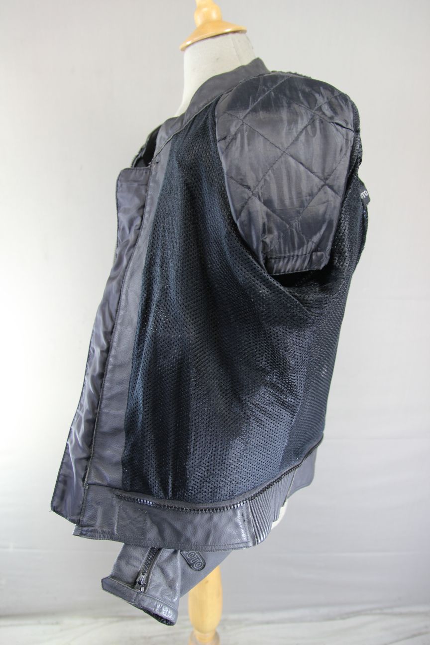 VOTO BLACK LEATHER BIKER JACKET WITH BACK, SHOULDER & ELBOW ARMOUR: 46-48 IN/2XL