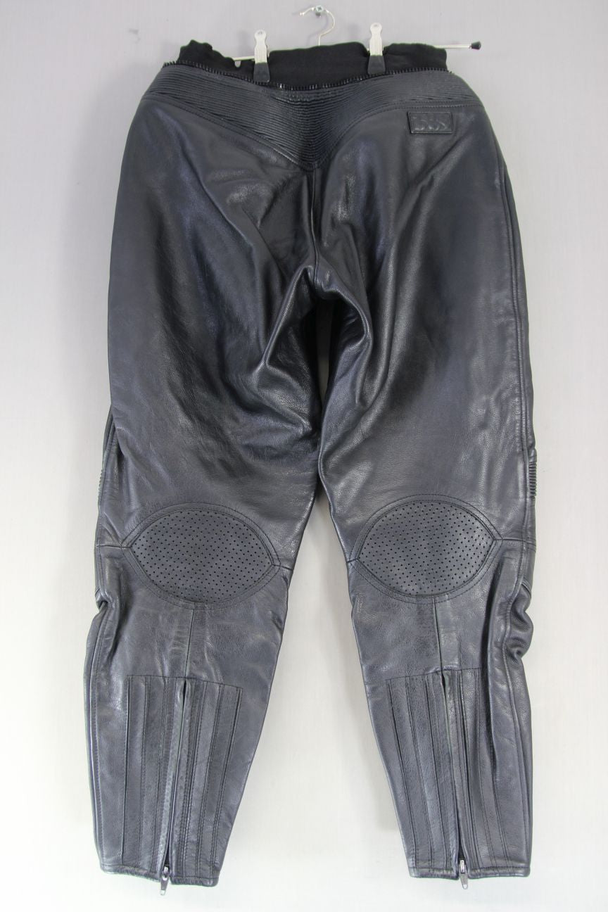 IXS BLACK LEATHER WOMEN'S BIKER TROUSERS: WAIST 30 INCHES/INSIDE LEG 27.5 INCHES