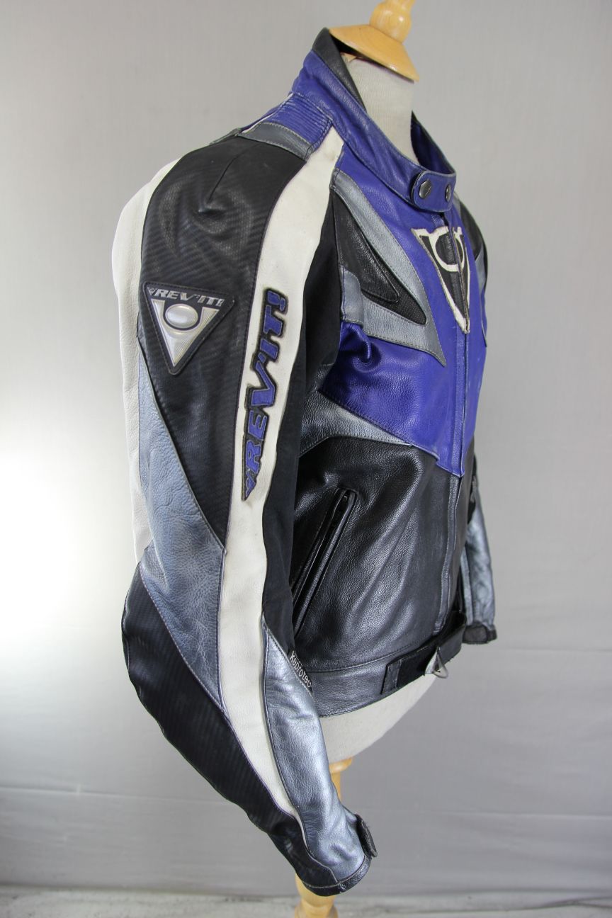 REV'IT! BLACK, BLUE, SILVER & WHITE LEATHER BIKER JACKET WITH CE ARMOUR 40 INCH