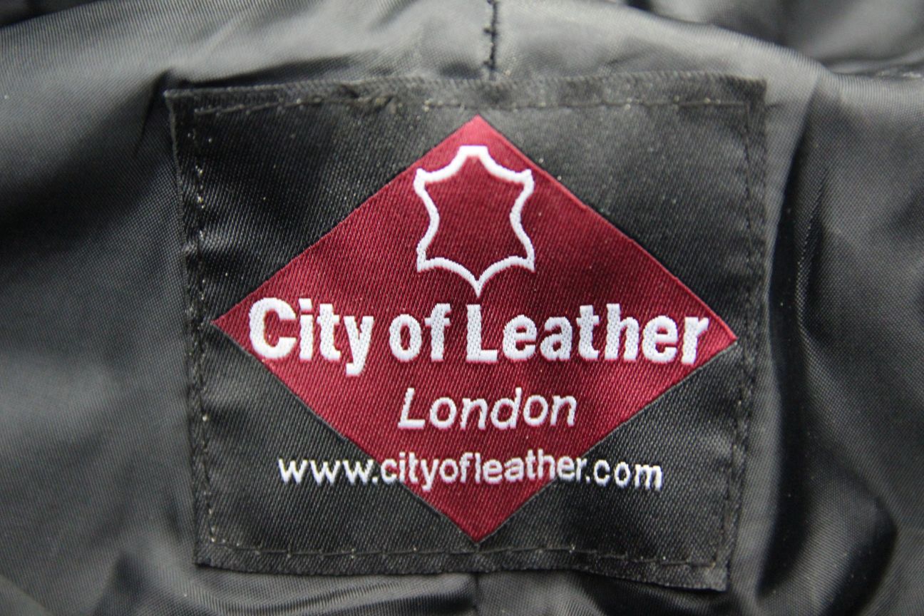CITY OF LEATHER BLACK BIKER TROUSERS WITH KNEE ARMOUR: WAIST 36" /INSIDE LEG 27"