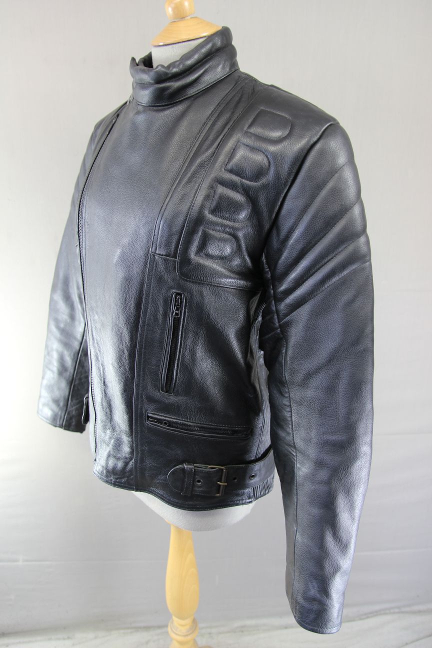 CLASSIC ANIKO BRITISH DESIGNED BLACK LEATHER BIKER JACKET 38-40 IN CHEST/MEDIUM