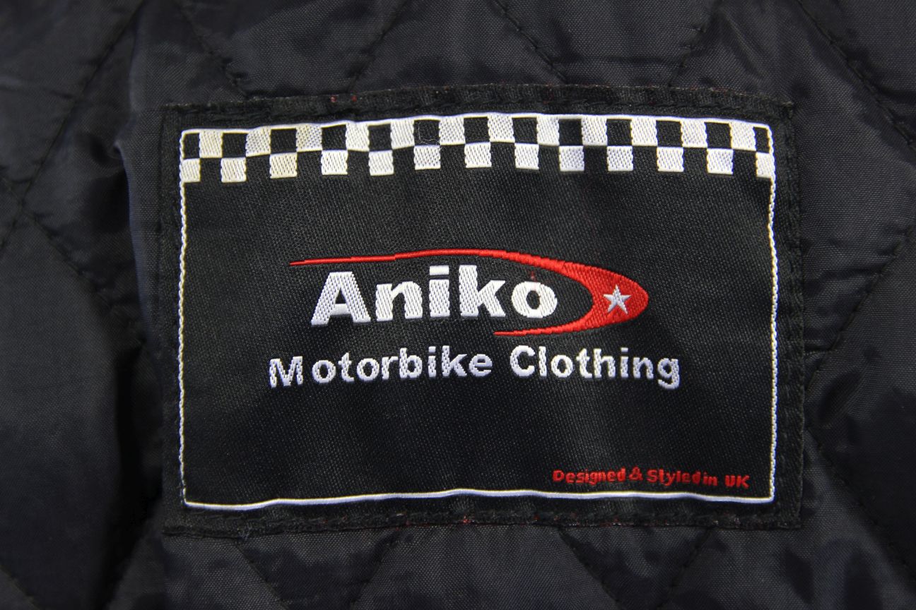 CLASSIC ANIKO BRITISH DESIGNED BLACK LEATHER BIKER JACKET 38-40 IN CHEST/MEDIUM