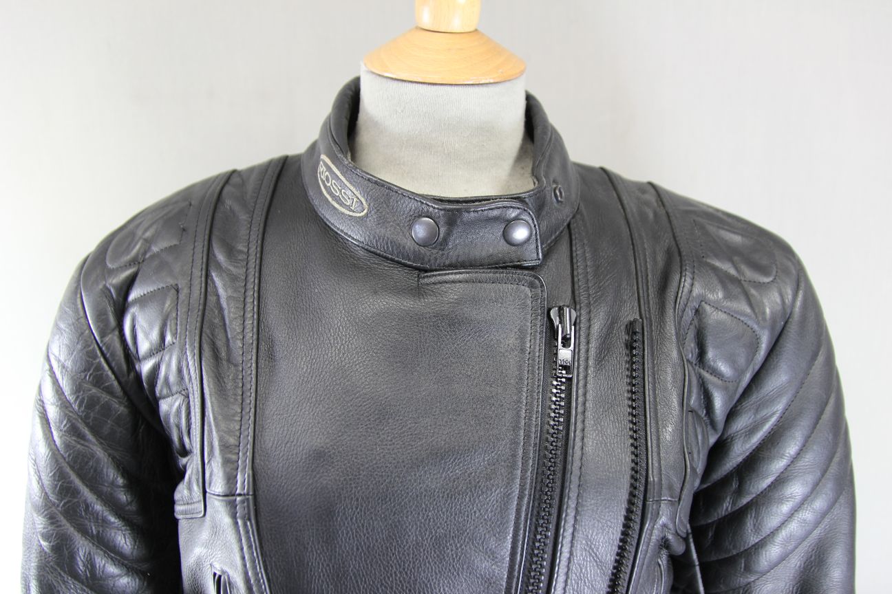 RIOSSI BLACK LEATHER BIKER JACKET WITH BACK, SHOULDER & ELBOW PROTECTORS 36-38IN