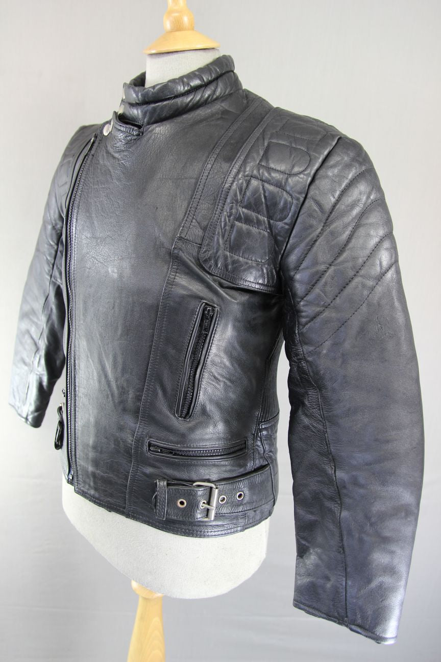 CLASSIC BLACK LEATHER BIKER JACKET 36 INCH CHEST/SMALL