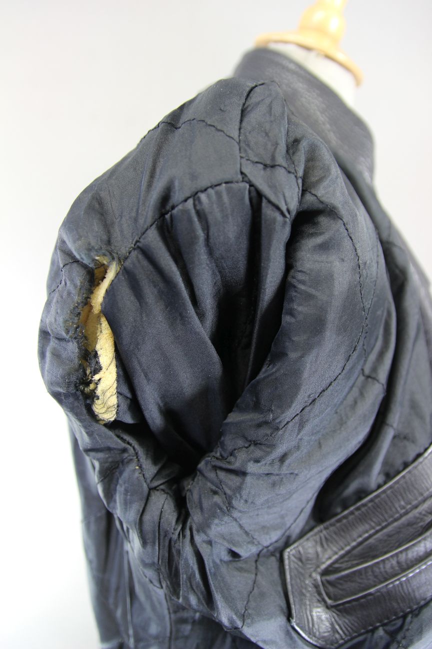 VINTAGE CLASSIC BLACK LEATHER BIKER JACKET 36 INCH CHEST/SMALL