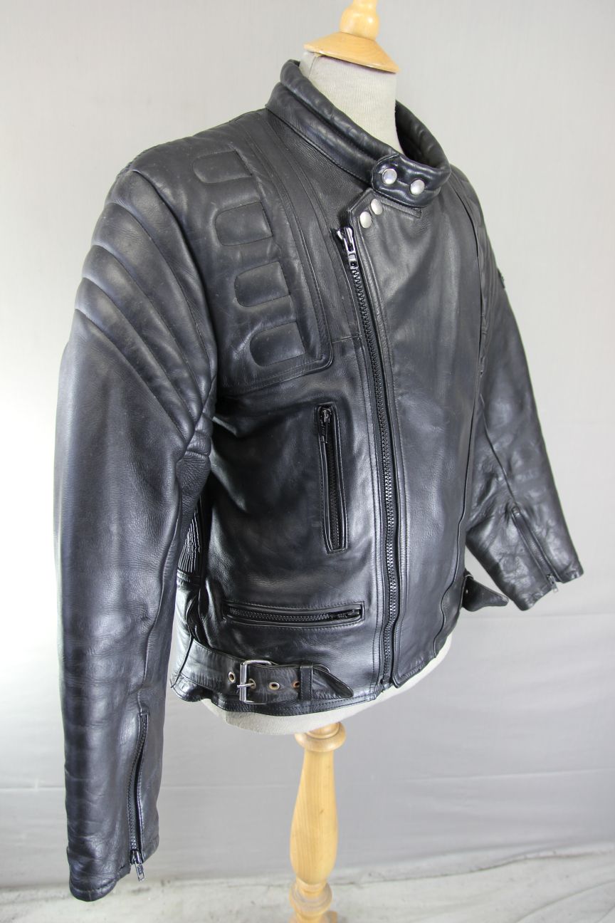 APACHE LEATHERS CLASSIC BLACK BIKER JACKET 40 INCH CHEST/MEDIUM