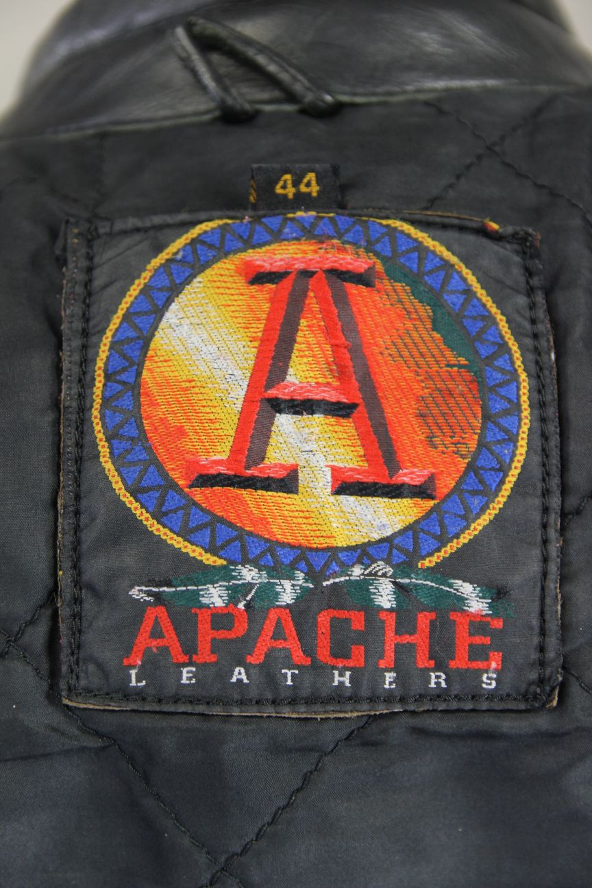APACHE LEATHERS CLASSIC BLACK BIKER JACKET 40 INCH CHEST/MEDIUM