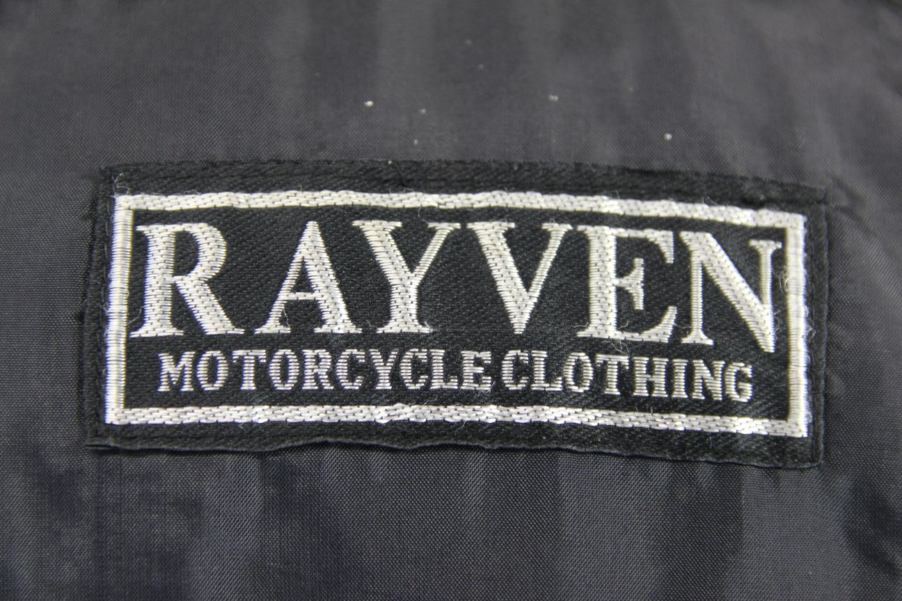 RAYVEN BLACK, RED, GREY & WHITE LEATHER BIKER JACKET 42-44 INCH CHEST/LARGE