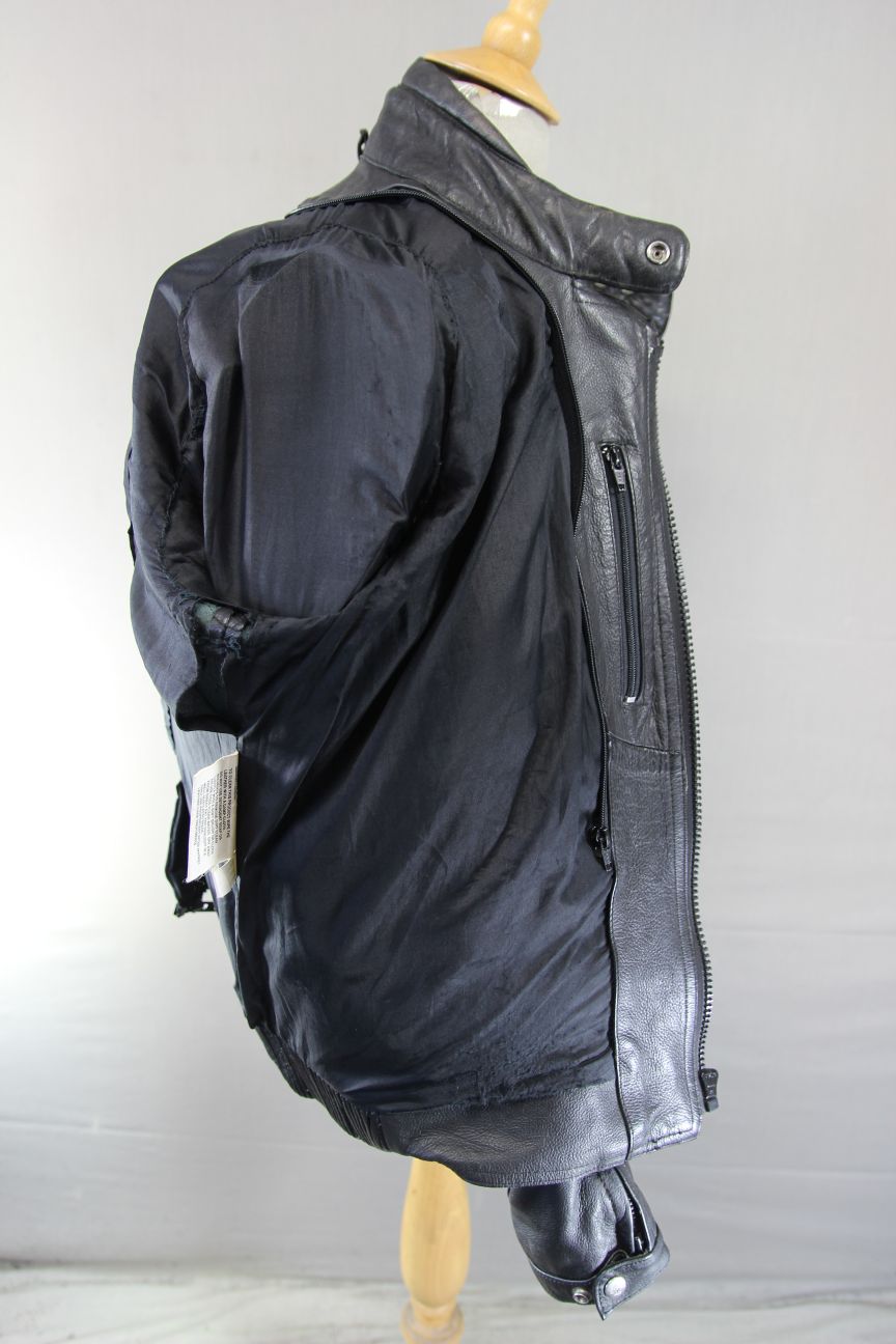 DYNAMIC LEATHER BLACK COWHIDE BIKER JACKET WITH REMOVABLE KNOX CE ARMOUR 42 INCH