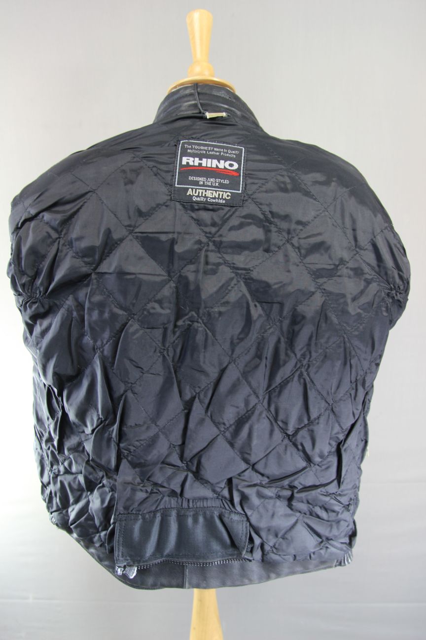 RHINO BRITISH DESIGNED CLASSIC BLACK COWHIDE LEATHER BIKER JACKET 42-44 INCH/L