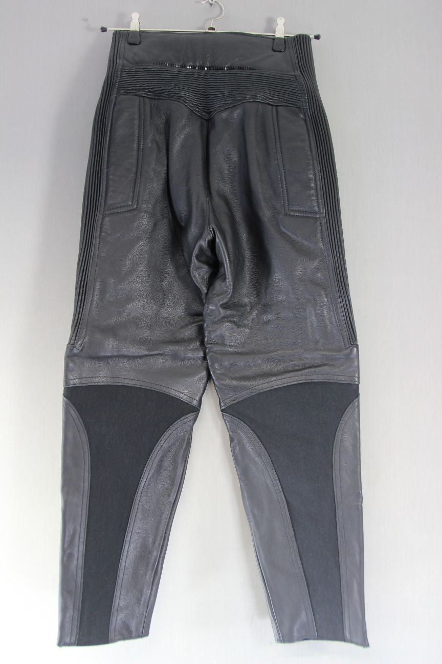 BRITISH MADE WOLF BLACK LEATHER BIKER TROUSERS SIZE 14: WAIST 28"/INSIDE LEG 28"